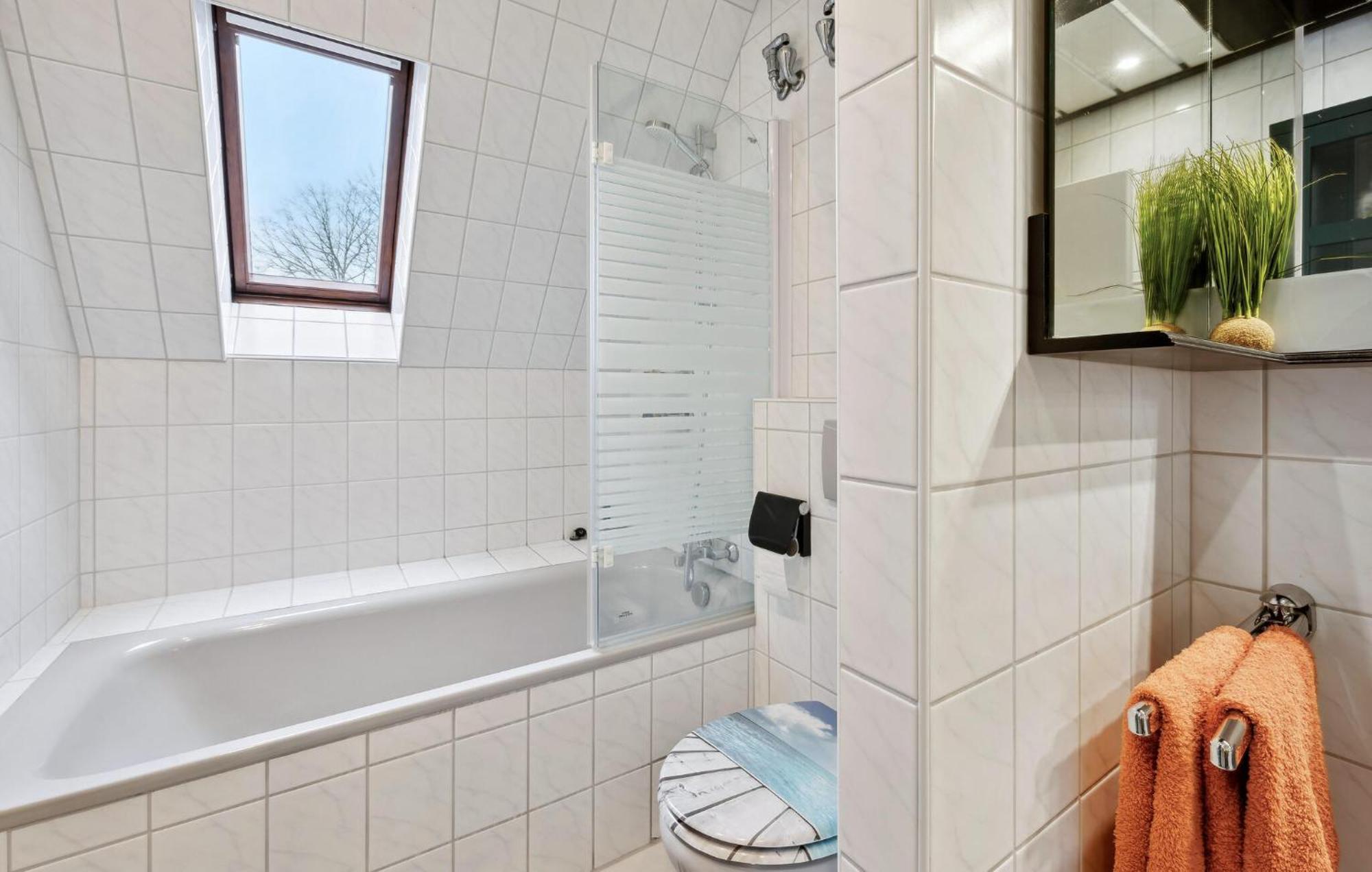 Amazing Apartment In Bremerhaven With Kitchen Buitenkant foto